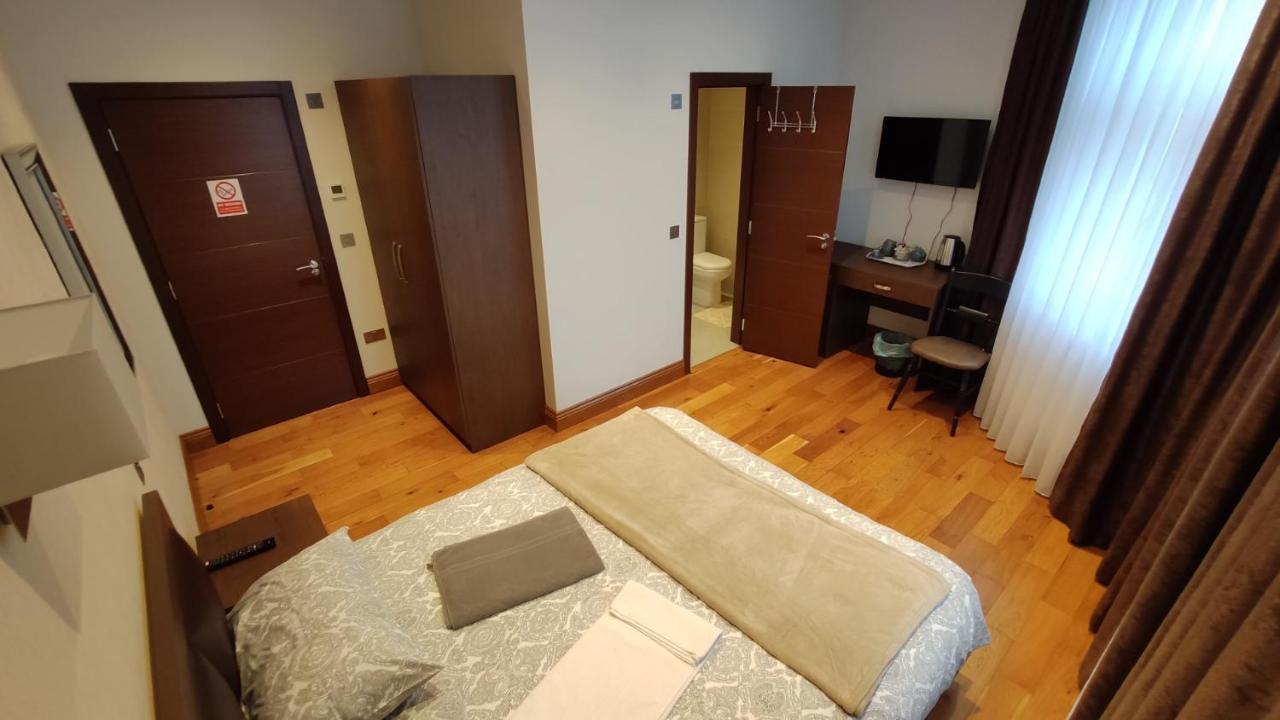 Bed and Breakfast Oyo The Kilburn Arms Лондон Екстер'єр фото